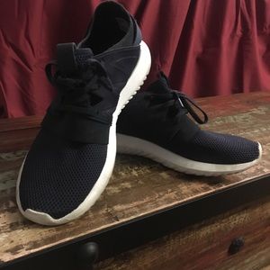 Women’s Adidas tubular dark blue